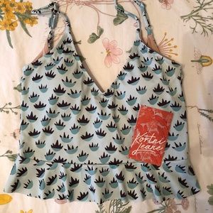 NWT Kortni Jeane Mint Bowls Scoop Back Top SMALL